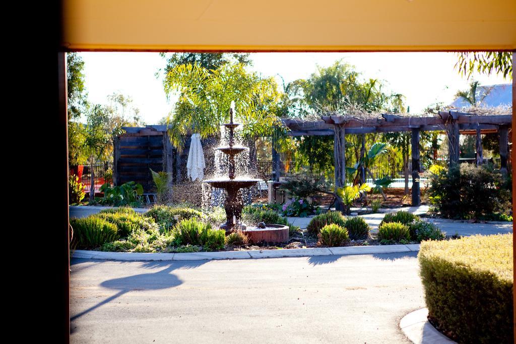 Perricoota Vines Retreat Hotel Moama Kamer foto