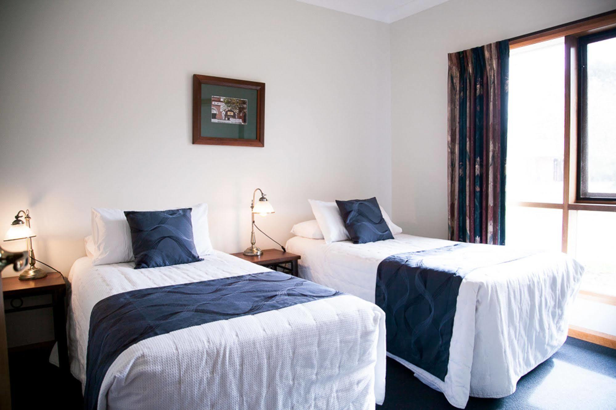 Perricoota Vines Retreat Hotel Moama Buitenkant foto
